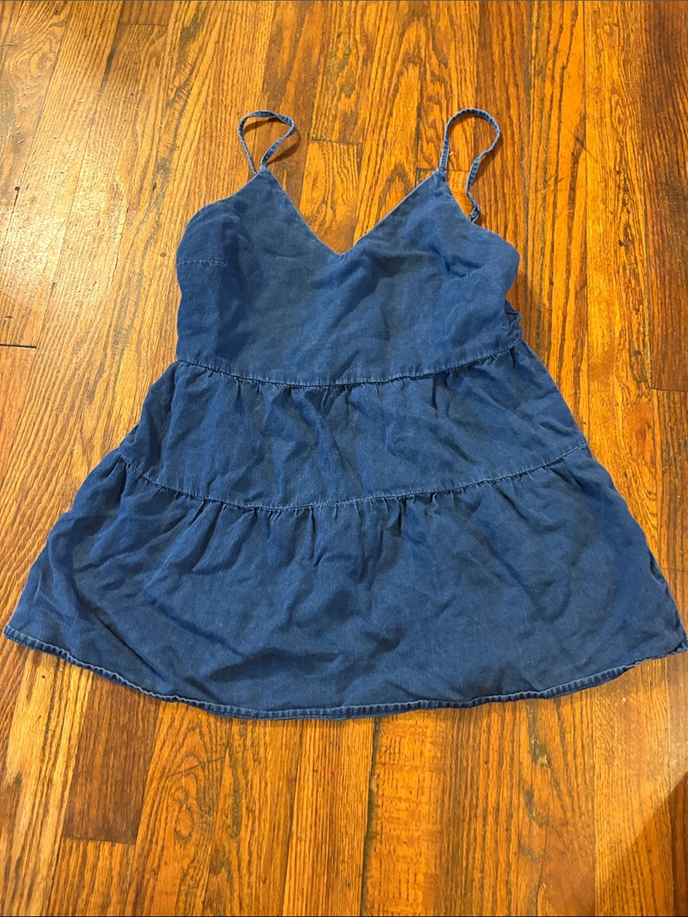 🎉Old Navy Denim-Look Blue Tiered Spaghetti Strap Cami